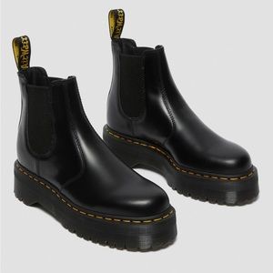 DOC MARTEN LEATHER PLATFORM CHELSEA BOOTS